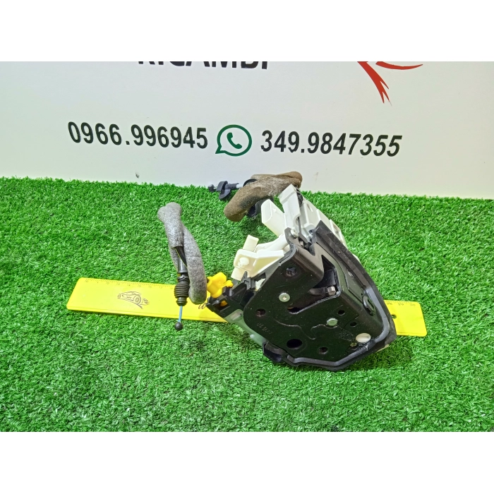 8x0839016e SERRATURA CHIUSURA PORTA POSTERIORE POST DESTRO DX AUDI A4 Q5 2019