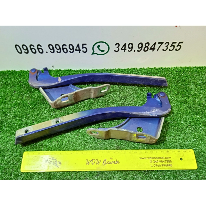 COPPIA CERNIERA CERNIERE COFANO ANTERIORE DESTRO \ SINISTRO FIAT GRANDE PUNTO 1.3 75CV