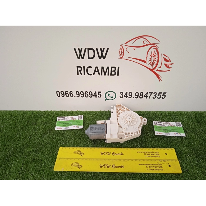 8K0959812A MOTORINO ALZAVETRO PORTA POSTERIORE POST DESTRO DX AUDI A6 AVANT (C7) 2.0 TDI (2011\2018)