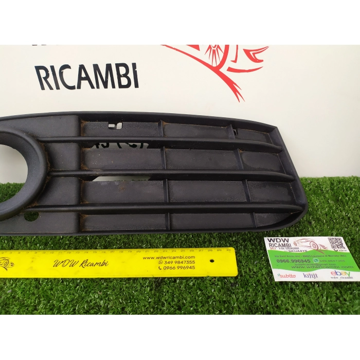 MASCHERINA FENDINEBBIA PARAURTI ANTERIORE DESTRO DX AUDI A4 AVANT (B8) 2.0 TDI (2007\2015) 2010