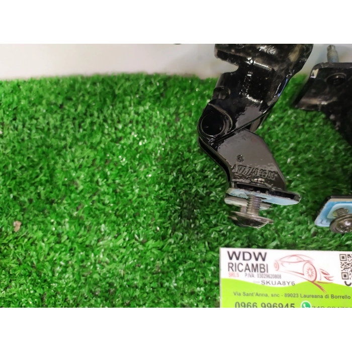COPPIA DI 2 CERNIERE CERNIERA PORTELLONE POSTERIORE MERCEDES CLASSE A W177 2020