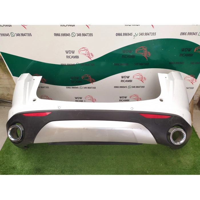 PARAURTI COMPLETO POSTERIORE POST CON SENSORI ALFA ROMEO STELVIO DAL 2016 -ORIGINALE
