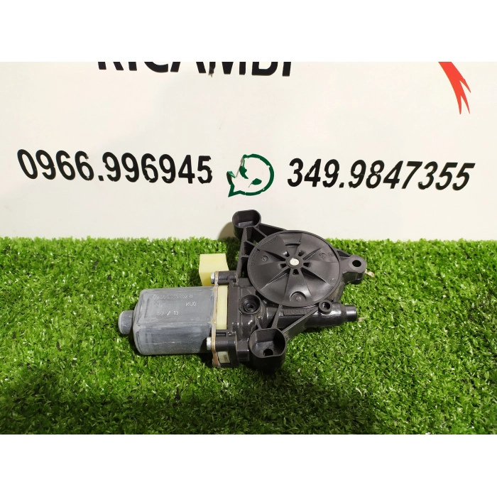 5Q0959802B MOTORINO ALZAVETRO LATO ANTERIORE DESTRO DX VW GOLF VII 7 1.6 TDI (2012\2019)