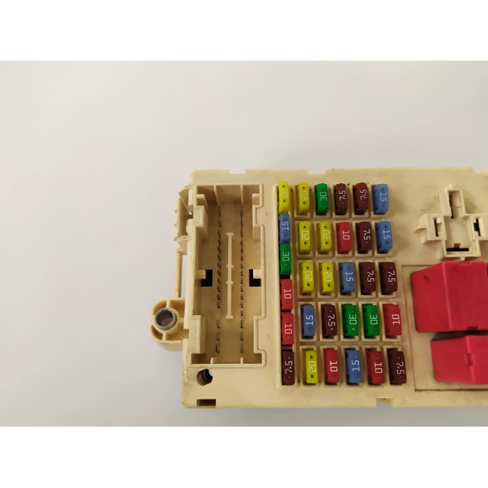60686059 CENTRALINA SCATOLA PORTA FUSIBILI FUSIBILIERA ALFA ROMEO 159