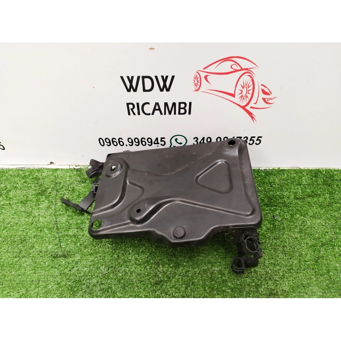 STAFFA SUPPORTO ALLOGGIO BATTERIA USATO FIAT TIPO (356) SW 1.6 (DAL 2015 IN POI >)