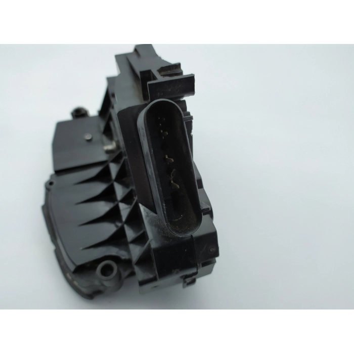 8A6A-A21812-BE SERRATURA CHIUSURA PORTA ANTERIORE DESTRO DX FORD FIESTA 1.4 TDCI (2008\2017)