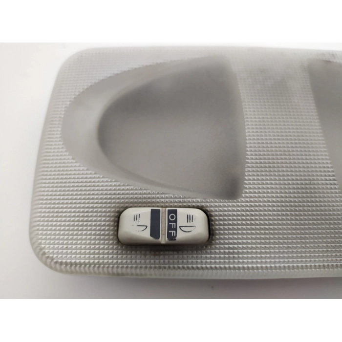 735244963 PLAFONIERA ABITACOLO LUCE CORTESIA ALFA ROMEO MITO \ FIAT BRAVO \ FIAT GRANDE PUNTO
