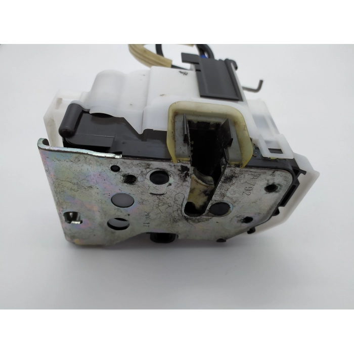 519750790 SERRATURA CHIUSURA PORTA ANTERIORE DESTRO DX FIAT DOBLO DOBLO' 1.6 MTJ 2° (DAL 2009 IN POI >)