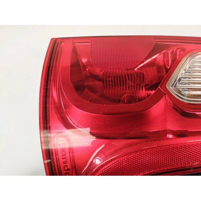 51843642 FANALE STOP USATO POSTERIORE DESTRO DX USATO FIAT PANDA (312\319) (DAL 2012 IN POI >)