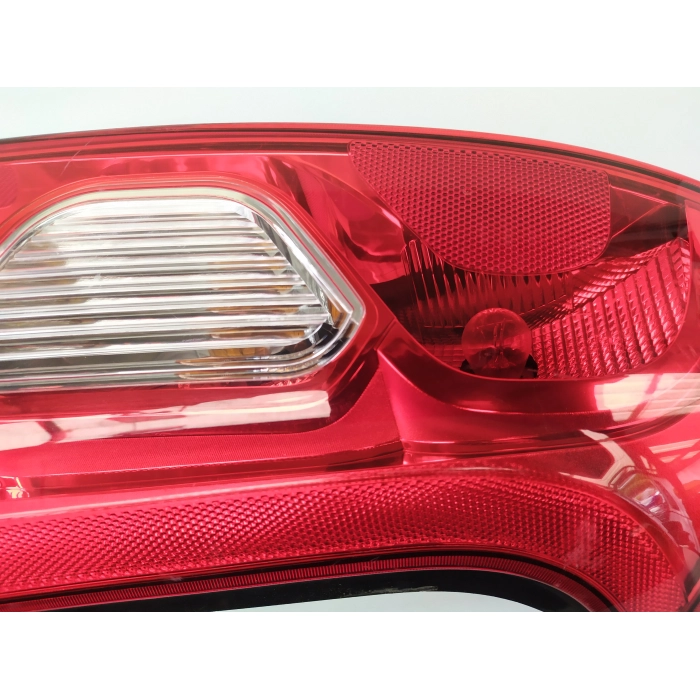 51843642 FANALE STOP USATO POSTERIORE DESTRO DX USATO FIAT PANDA (312\319) (DAL 2012 IN POI >)