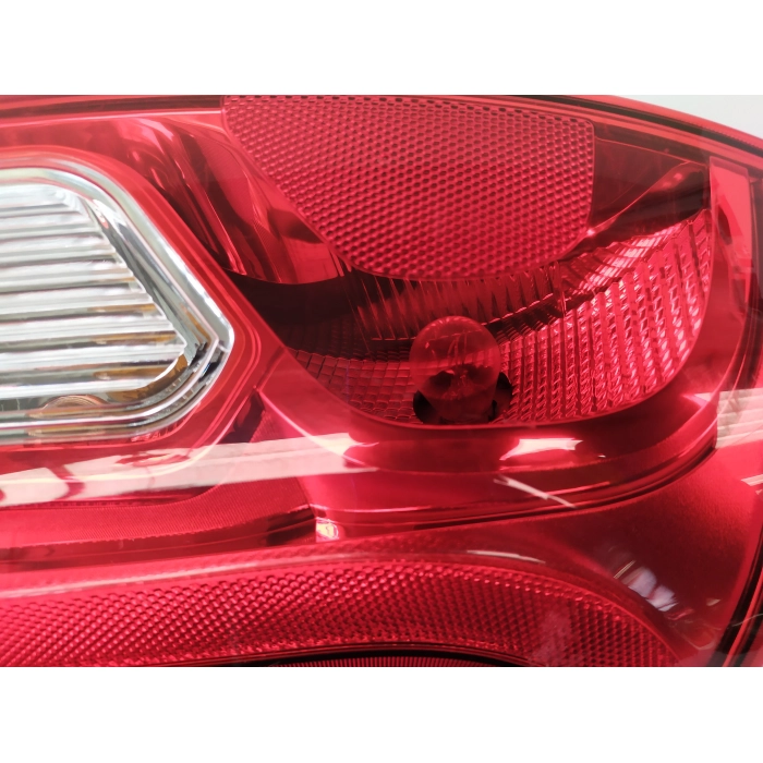 51843642 FANALE STOP USATO POSTERIORE DESTRO DX USATO FIAT PANDA (312\319) (DAL 2012 IN POI >)