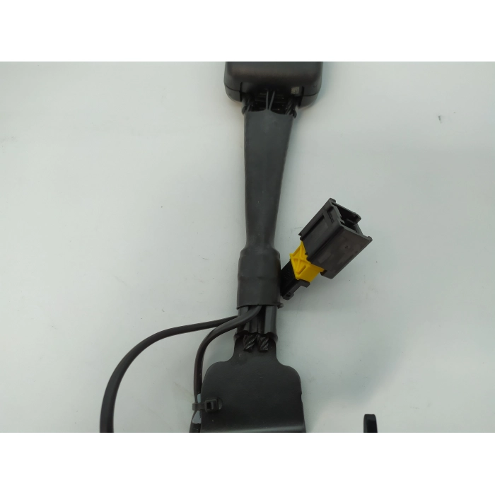 156136322 ATTACCO RAMO CINTURA DI SICUREZZA POSTERIORE SX USATO ALFA ROMEO STELVIO