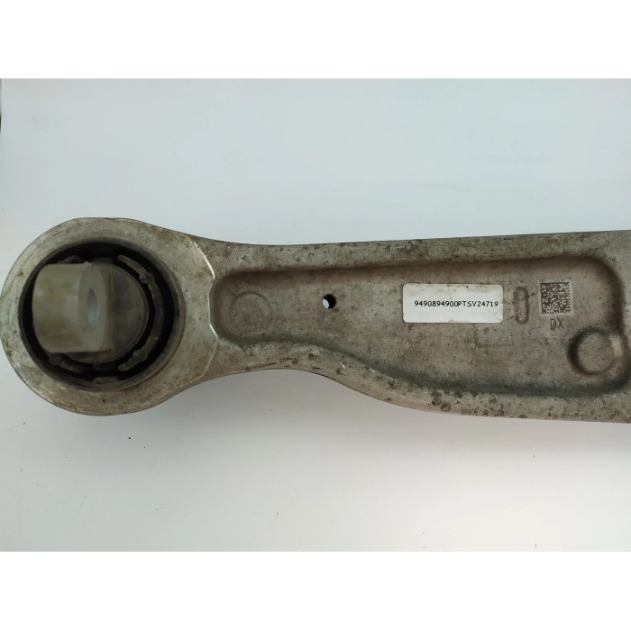 k2220-02 BRACCIO OSCILLANTE ANTERIORE ANT DESTRO DX ALFA ROMEO STELVIO 2.2 -USATO-