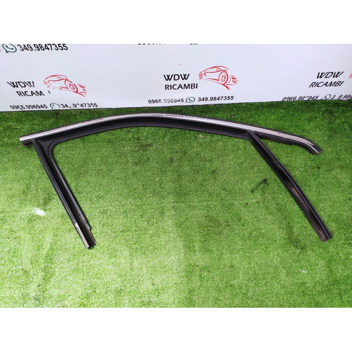 GUARNIZIONE CROMATA USATO PORTA ANTERIORE DESTRO DX JEEP COMPASS 2.0 CRD 4X4 (DAL 2016 IN POI >)