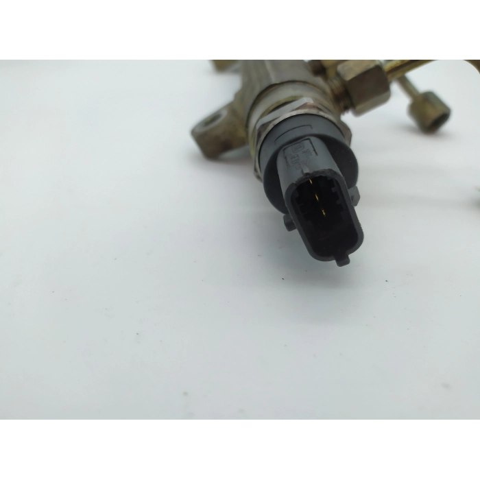 46817523 FLAUTO GASOLIO INIEZIONE SENSORE USATO FIAT PUNTO \ 500 \ PANDA \ GRANDE PUNTO 1.3