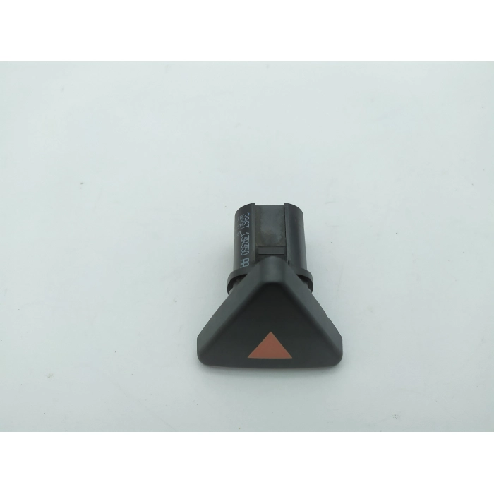 2S6T13A350AA PULSANTE LUCE DI EMERGENZA 4 FRECCE USATO FORD FIESTA 1.2 (2002\2008) 2005