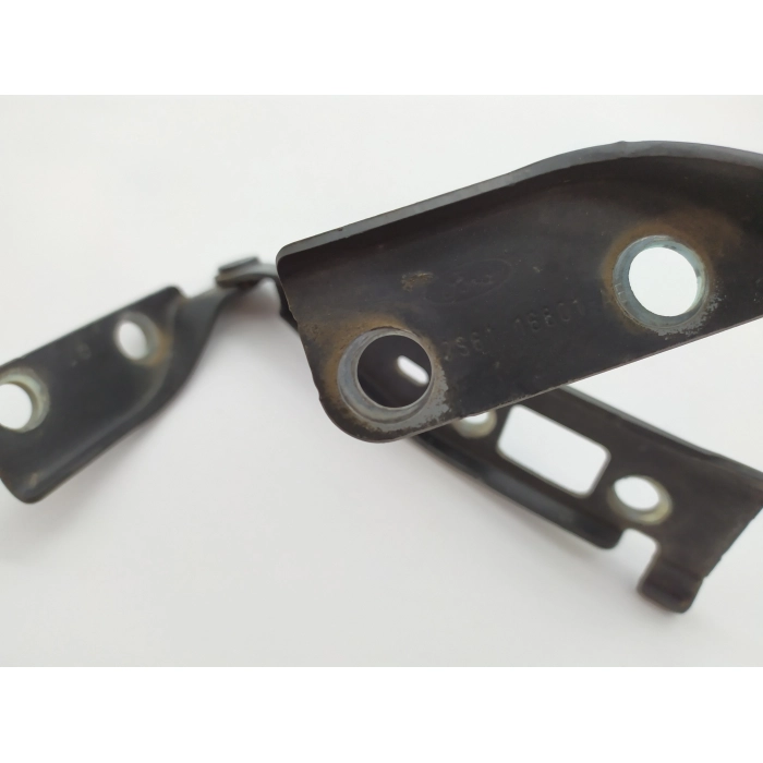 2S61-16800-BA COPPIA CERNIERE COFANO ANTERIORE DESTRO \ SINISTRO USATO FORD FIESTA 1.2 (2002\2008) 2005