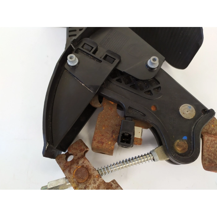 735550690 LEVA FRENO A MANO USATO FIAT PANDA (312\319) 1.2 (DAL 2012 IN POI >) 2012