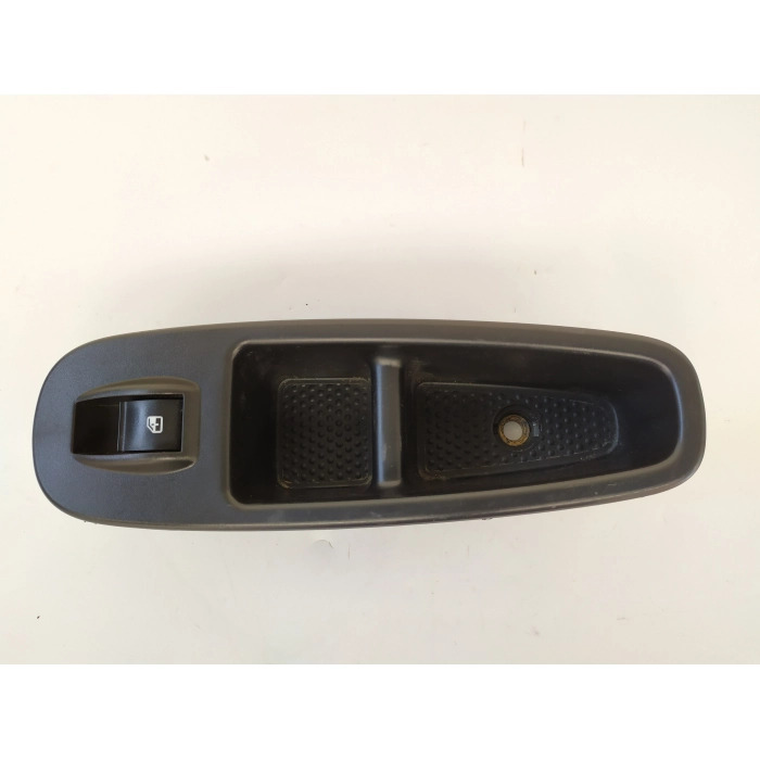 735521260 PULSANTIERA ALZAVETRO PORTA ANTERIORE DESTRO DX USATO FIAT 500L 1.3 MTJ (DAL 2012 IN POI >)