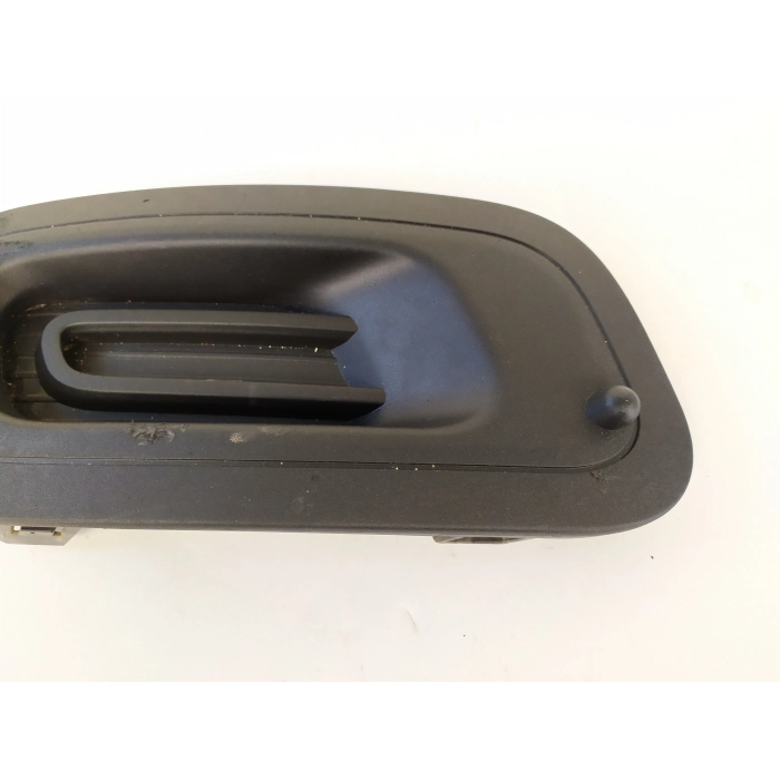 735520447 GRIGLIA RIVESTIMENTO PARAURTI ANTERIORE DESTRO DX USATO FIAT PANDA (312\319) 1.2 (DAL 2012 IN POI >)