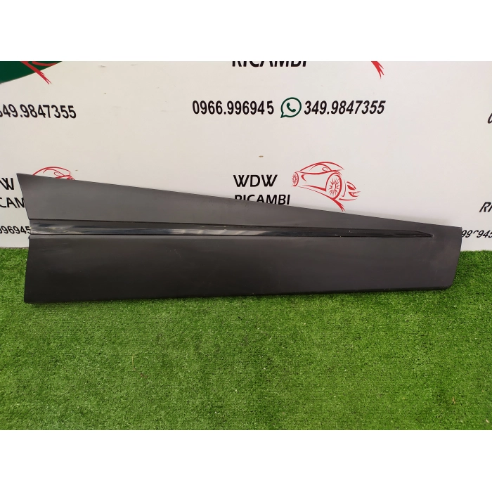 801867830R MODANATURA FASCIA PORTA ANTERIORE DESTRO DX USATO RENAULT CAPTUR (J5) (2013\2019)