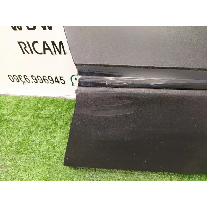 801867830R MODANATURA FASCIA PORTA ANTERIORE DESTRO DX USATO RENAULT CAPTUR (J5) (2013\2019)