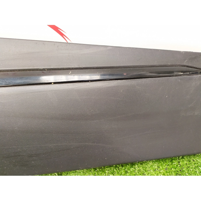 801867830R MODANATURA FASCIA PORTA ANTERIORE DESTRO DX USATO RENAULT CAPTUR (J5) (2013\2019)