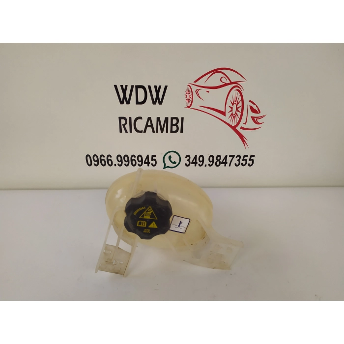 68249136AA VASCHETTA CONTENITORE ACQUA LIQUIDO USATO FIAT TIPO (356) SW 1.6 (DAL 2015 IN POI >)