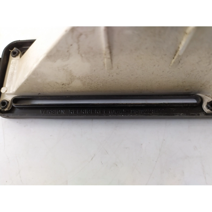 9610228477 MASCHERINA RIVESTIMENTO COMANDI CLIMA USATO PEUGEOT 106 1.0 (1991\1996) 1996