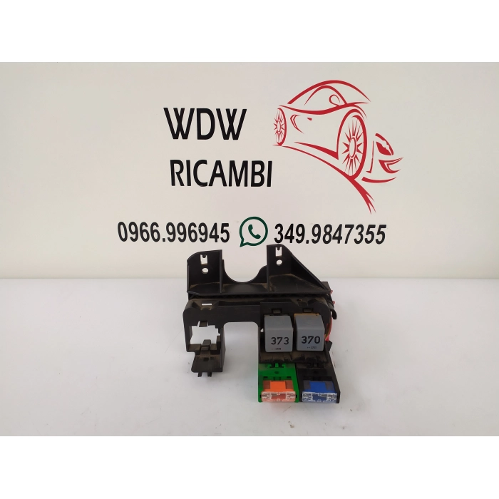 8E1937503 PORTA FUSIBILI FUSIBILIERA USATO AUDI A4 (B7) AVANT 2.0 TDI (2004\2009) 2007