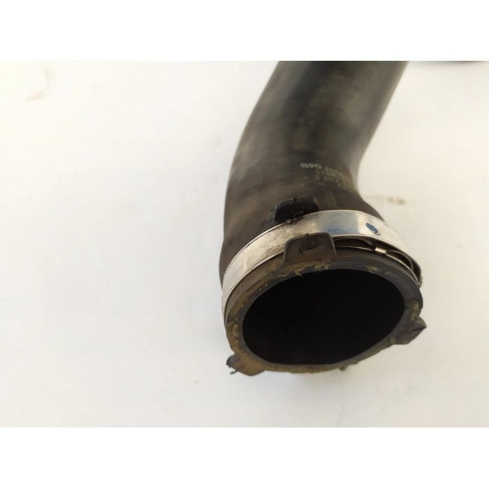 8E0145737F TUBO MANICOTTO RADIATORE INTERCOOLER USATO AUDI A4 (B7) AVANT 2.0 TDI (2004\2009) 2007
