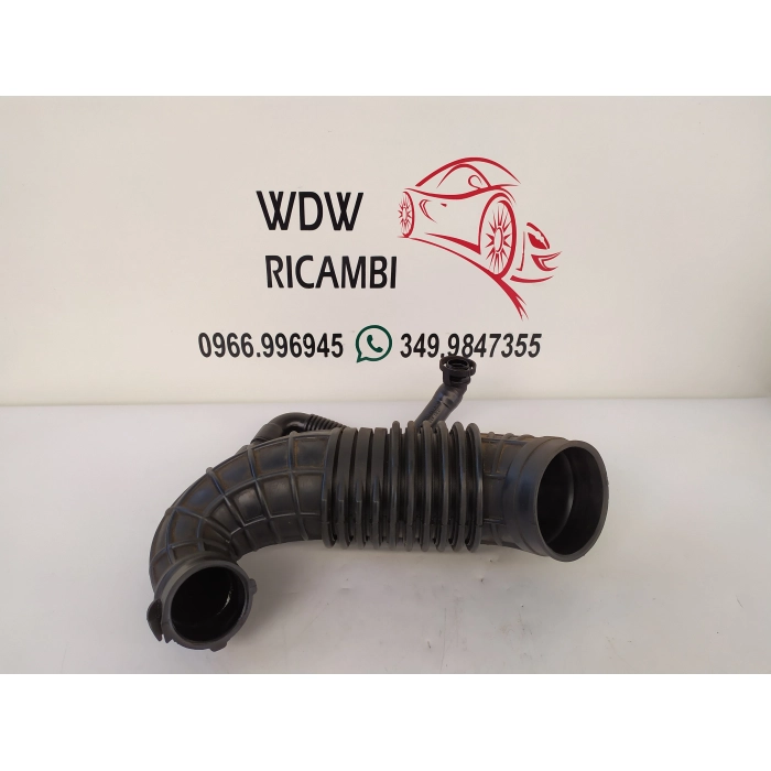 8E0129615Q TUBO MANICOTTO ASPIRAZIONE USATO AUDI A4 (B7) AVANT 2.0 TDI (2004\2009) 2007