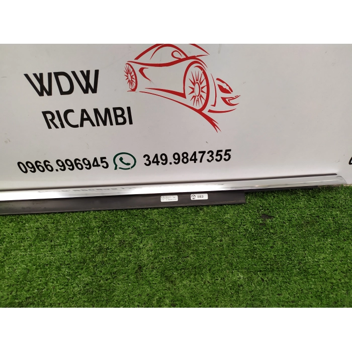 8R0853783F RASCHIAVETRO CROMATO PORTA POSTERIORE SINISTRO SX USATO AUDI Q5 (8R) 2.0 TDI (DAL 2008 IN POI >)