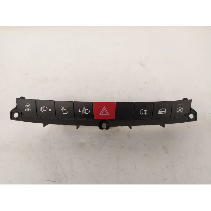 735571360 PULSANTIERA COMANDI CENTRALE USATO FIAT 500L 1.3 MTJ (DAL 2012 IN POI >)