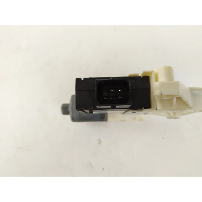 C44131-104 MOTORINO ALZAVETRO ANTERIORE DESTRO DX USATO JEEP RENEGADE (BU) 1.6 CRD (DAL 2014 IN POI >)