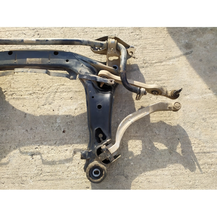 CULLA ASSALE MOTORE ANTERIORE ANT USATO AUDI A4 (B7) AVANT 2.0 TDI (2004\2009) 2007