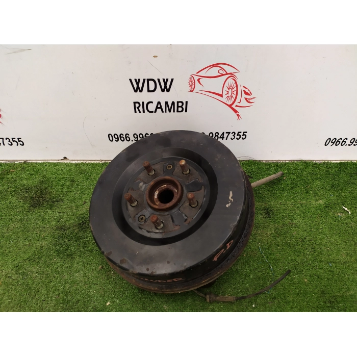 RLH000020 FUSELLO MOZZO USATO POSTERIORE DESTRO DX LAND ROVER FREELANDER 2.0 TD4 (1997\2006)