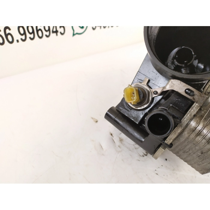 70375888 SCAMBIATORE DI CALORE PORTAFILTRO OLIO USATO MERCEDES VITO 1.6 RENAULT TRAFIC 1.6 CDTI