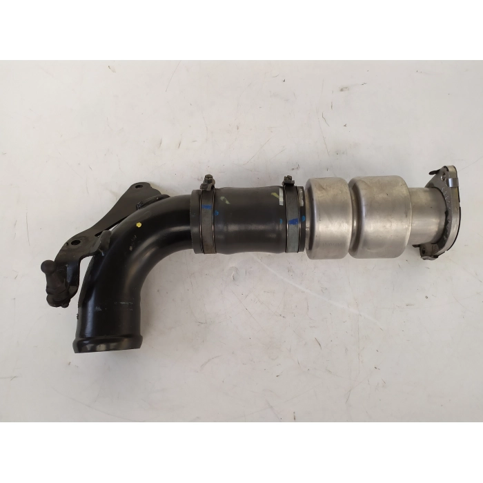AV61-6C750-AC TUBO MANICOTTO ALTAPRESSIONE INTERCOOLER USATO FORD FIESTA 1.6 TDCI (2008\2017)