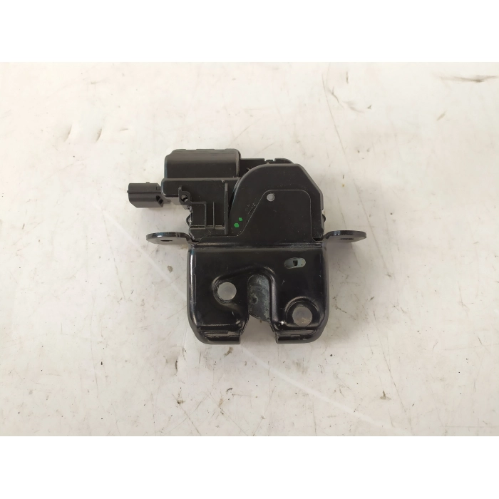 905039428R SERRATURA CHIUSURA PORTELLONE POSTERIORE POST USATO RENAULT CAPTUR 1° (2013\2019)