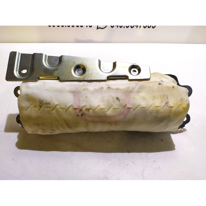 30346610B AIRBAG PASSEGGERO CRUSCOTTO LATO DESTRO DX USATO FORD FOCUS (DAW-DBW) 1° (1998\2005)