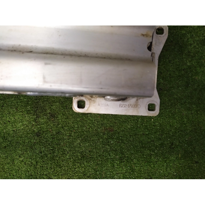 BJ32-17906-AD RINFORZO TRAVERSA BARRA STAFFA PARAURTI POSTERIORE RANGE ROVER EVOQUE L538 2011/2019