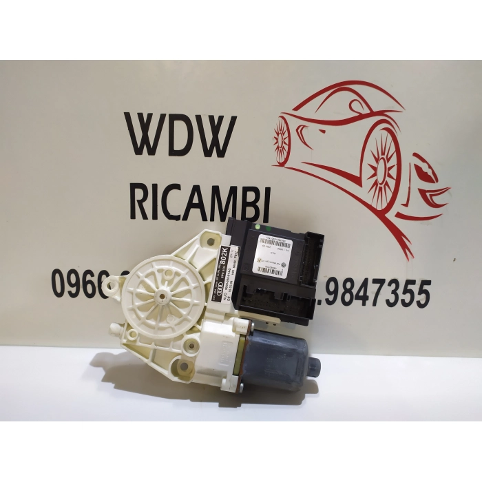 8P0959802K MOTORINO ALZAVETRO ANTERIORE ANT DESTRO DX AUDI A3 8P 1.9 (2008 / 2013) 2009