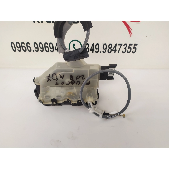 PSA444121 SERRATURA CHIUSURA PORTA ANTERIORE DESTRO DX USATO PEUGEOT 208 DAL 2019 IN POI 2° SERIE