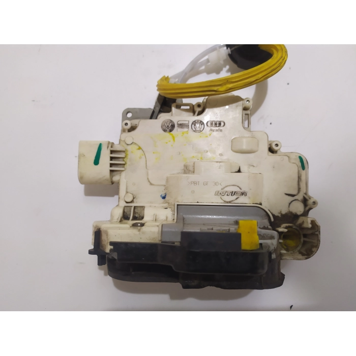 SERRATURA CHIUSURA ELETTRICA PORTA ANTERIORE ANT SINISTRO SX USATO AUDI A3 8P 1.9 (2008 / 2013) 2009