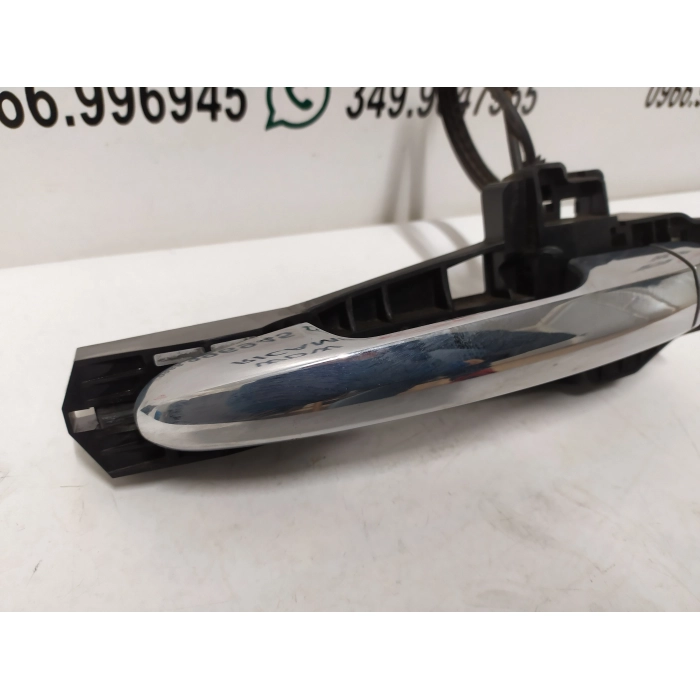MANIGLIA ESTERNA APRI PORTA ANTERIORE SINISTRA SX FIAT 500L (351\352) 1.3 (DAL 2012 IN POI >)