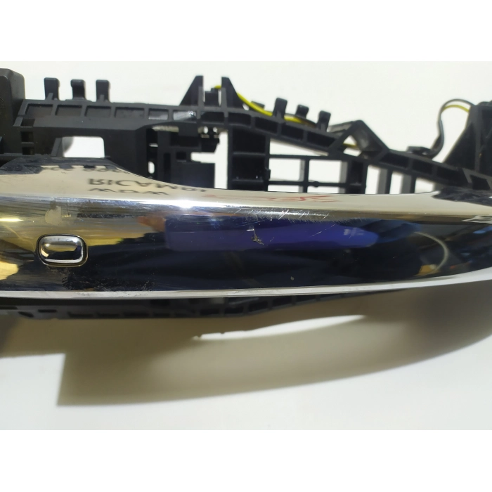 P04787999AA MANIGLIA ESTERNA PORTA ANTERIORE SINISTRO SX USATO MASERATI LEVANTE (DAL 2016 IN POI>)