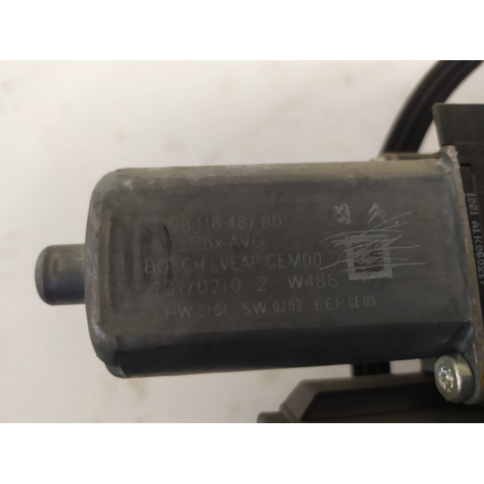 9811848780 ALZAVETRO ALZACRISTALLI PORTA ANTERIORE SINISTRO SX USATO PEUGEOT 3008 II 2° (DAL 2016 > IN POI)