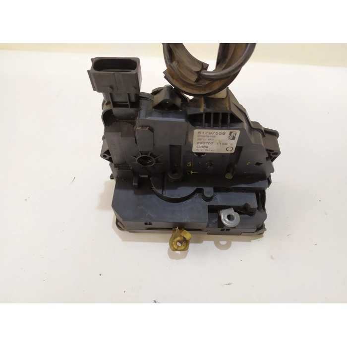 51797558 SERRATURA CHIUSURA ANTERIORE DESTRO DX USATO FIAT GRANDE PUNTO (2005\2011) 2007