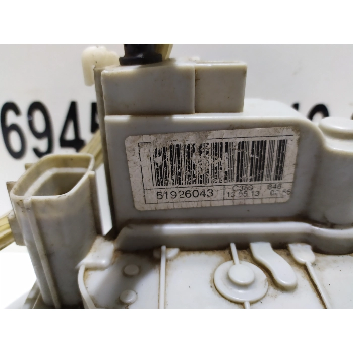 51926044 SERRATURA CHIUSURA PORTA ANTERIORE DESTRO DX USATO LANCIA YPSILON (312\319) 1.2 (DAL 2011 IN POI >)